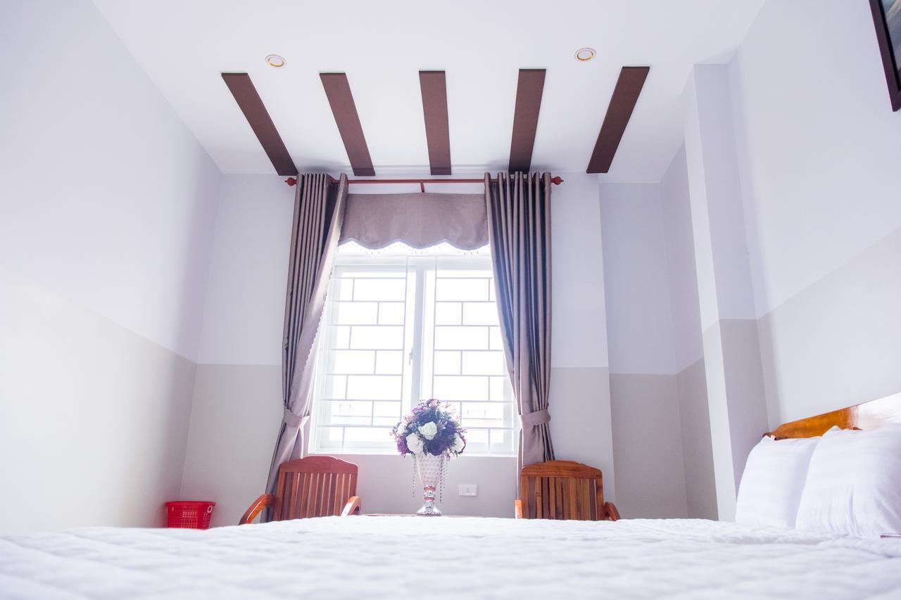 Hoang Thinh Hotel Tỉnh Kontum Екстериор снимка